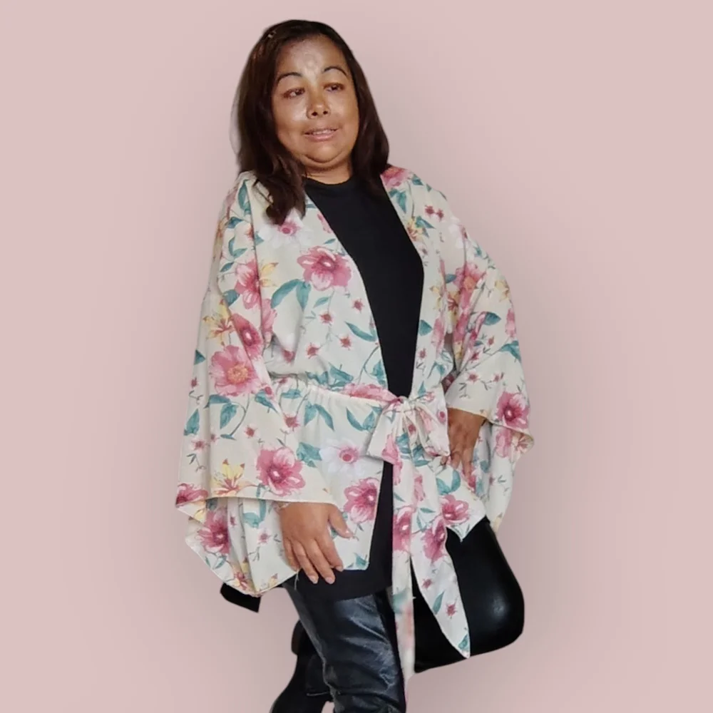 REVAMPED Women's Medium Floral Open-Front Kimono Cardigan - Picture 13 of 16